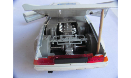 модель 1/24 BMW M1 #77 Burago Italy металл 1:24, масштабная модель, BBurago
