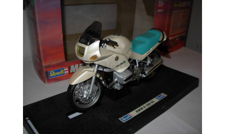 1/12 модель мотоцикл BMW R 1100 RS Touring Revell металл 1:12, масштабная модель мотоцикла, scale12