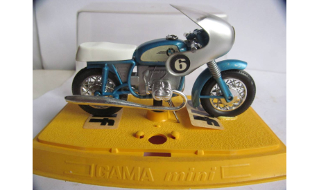 1/24 модель гоночный мотоцикл BMW R75/5 Gama Mini Germany металл 1:24, масштабная модель мотоцикла, scale24