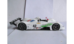 модель 1/18 гоночный BMW V12 LMR #42 winner 12 hours of Sebring 1999 Kristensen Lehto Muller Kyosho металл 1:18 Lemans