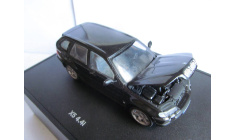 модель 1/43 BMW X5 4.4i Minichamps Dealer металл 1:43, масштабная модель, scale43