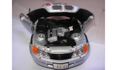 модель 1/18 BMW Z3 SPEEDSTER UT Models металл 1:18, масштабная модель, scale18
