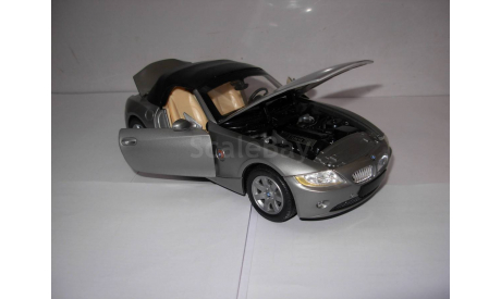 модель 1/18 BMW Z4 пластик 1:18, масштабная модель, scale18