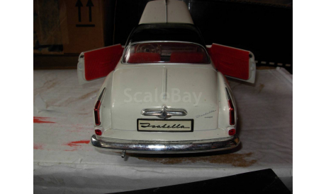 модель 1/18 Borgward Isabella Revell металл 1:18, масштабная модель, scale18