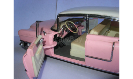модель 1/18 Cadillac 1955 Elvis Presley MRC металл, масштабная модель, scale18