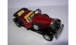 модель-игрушка 1/43 Cadillac V-16 Phaeton 1932 Yatming металл 1:43