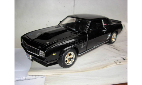 модель 1/18 Chevrolet Camaro 1969 SS427 Motion ERTL металл, масштабная модель, scale18