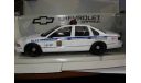 модель 1/18 Chevrolet Caprice Brossard Police Canada полиция 21023 UT 1:18, масштабная модель, scale18, UT Models