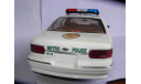 модель 1/18 полицейский Chevrolet Caprice Metro Dade Police Emergency 911 полиция UT Models 1:18 металл, масштабная модель, scale18
