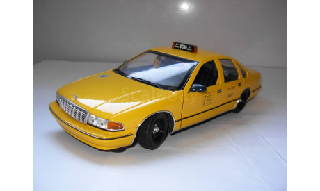 модель 1/18 Chevrolet Capriсe Taxi такси UT 1:18, масштабная модель, UT Models