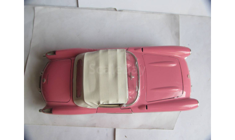модель 1/18 Chevrolet Corvette 1957 Burago Italy металл 1:18, масштабная модель, BBurago, scale18