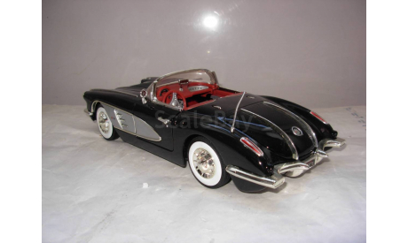 модель 1/18 Chevrolet Corvette 1958 Motormax металл 1:18, масштабная модель, scale18