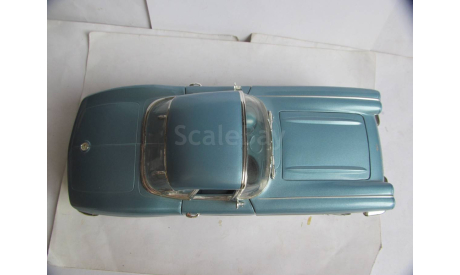 модель 1/18 Chevrolet Corvette 1961 Hard Top C1 ERTL металл 1:18, масштабная модель, scale18