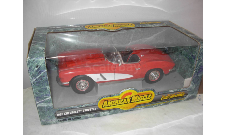 модель 1/18 Chevrolet Corvette 1962 C1 ERTL металл 1:18, масштабная модель, scale18