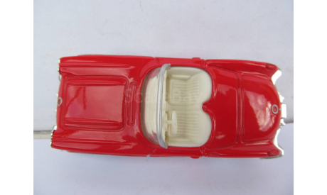 модель 1/43 Chevrolet Corvette C1 1960 ERTL металл 1:43, масштабная модель, scale43
