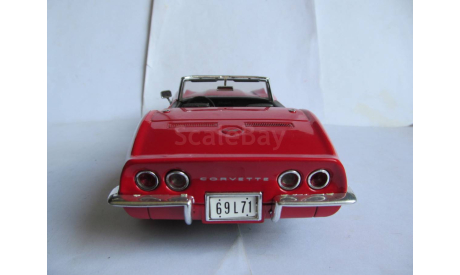 модель 1/18 Chevrolet Corvette C3 1969 Revell металл 1:18, масштабная модель, scale18