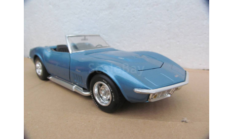 модель 1/18 Chevrolet Corvette C3 1969 Revell металл 1:18, масштабная модель, scale18