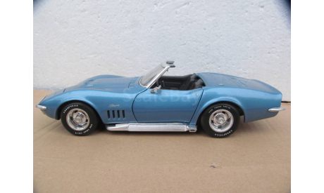 модель 1/18 Chevrolet Corvette C3 1969 Revell металл 1:18, масштабная модель, scale18