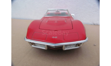 модель 1/18 Chevrolet Corvette C3 1969 Revell металл 1:18, масштабная модель, scale18