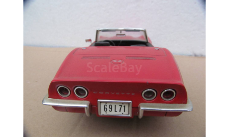 модель 1/18 Chevrolet Corvette C3 1969 Revell металл 1:18, масштабная модель, scale18