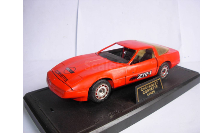 модель 1/24 Chevrolet Corvette C4 Majorette France металл 1:24, масштабная модель, scale43
