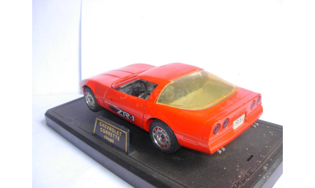 модель 1/24 Chevrolet Corvette C4 Majorette France металл 1:24, масштабная модель, scale43