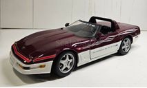 модель 1/18 Chevrolet Corvette C4 Pace Car Indianapolis 500 1995 Maisto металл 1:18, масштабная модель, scale18