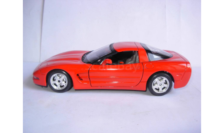 модель  1/24 Chevrolet Corvette C5 1987 Burago Italy металл 1:24, масштабная модель, scale24, BBurago