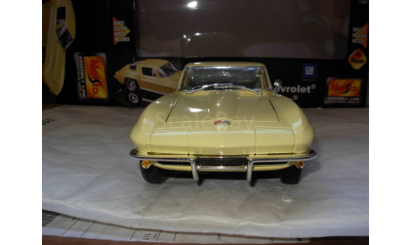 модель 1/18 Chevrolet Corvette Stingray 1965 Maisto металл 1:18, масштабная модель, scale18