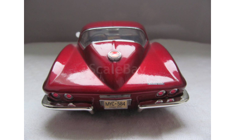 модель 1/18 Chevrolet Corvette Stingray 1967 ERTL металл 1:18, масштабная модель