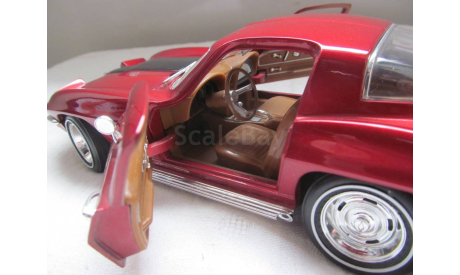 модель 1/18 Chevrolet Corvette Stingray 1967 ERTL металл 1:18, масштабная модель