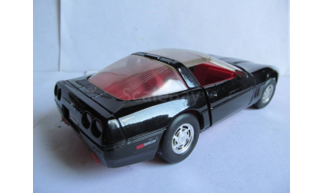 модель 1/24 Chevrolet Corvette ZR-1 C4 1984 Revell металл 1:24, масштабная модель, scale24