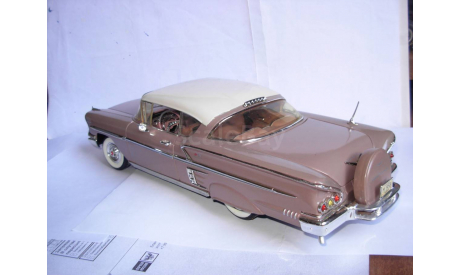 модель 1/18 Chevrolet Impala 1958 с запаской сзади AMERICAN MUSCLE ERTL металл, масштабная модель, scale18, ERTL (Auto World)