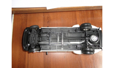 модель пикапа 1/18 Chevrolet Silverado 3500 Pick-up Anson металл, масштабная модель, 1:18