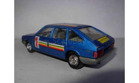 модель 1/43 гоночный Chrysler 150 GLS Mira Spain металл, масштабная модель, scale43