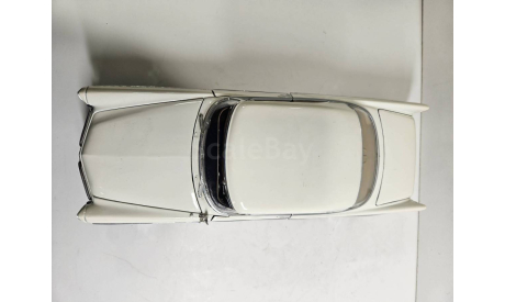 модель 1/18 Chrysler 300B 1956 Maisto металл 1:18, масштабная модель, scale18
