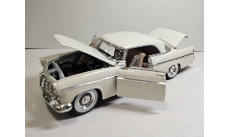модель 1/18 Chrysler 300B 1956 Maisto металл 1:18, масштабная модель, scale18