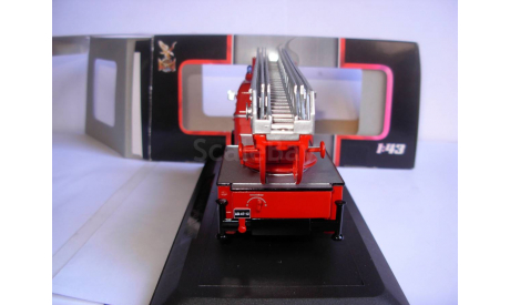 модель 1/43 пожарная лестница DAF A1600 Fire Engine 1962 Yatming Signature Series металл пожарный 1:43, масштабная модель, scale43, Yatming/ American Mint