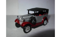 модель 1/49 Datsun 1 Tomica Japan металл 1:49