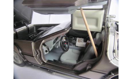 модель 1/18 DMC Delorean Назад в будущее  Back to the future Sun Star металл, масштабная модель, Sunstar, scale18