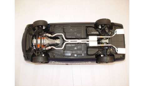 модель 1/18 Dodge Challenger New York Yankees Highway61 металл 1:18, масштабная модель, scale18, Highway 61