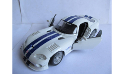 модель 1/24 Dodge Viper GT2 Maisto Thailand металл 1:24