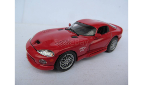 модель 1/43 Dodge Viper GTS Universal Hobbies UH металл 1:43, масштабная модель, scale43