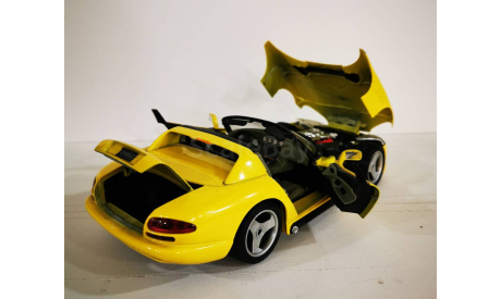 модель 1/18 Dodge Viper RT/10 Burago Italy металл 1:18, масштабная модель, scale18, BBurago