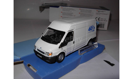 модель 1/43 Ford Transit 40 years фургон Cararama металл 1:43, масштабная модель, scale43, Bauer/Cararama/Hongwell