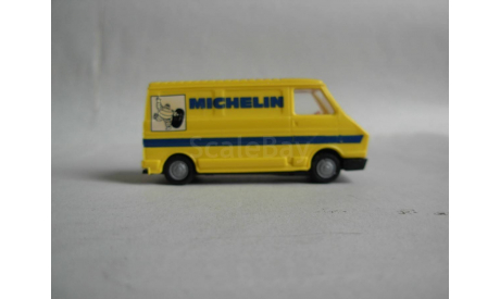 модель фургона FIAT 242 Michelin 1/87 H0 Praline пластик 1:87, масштабная модель, scale87