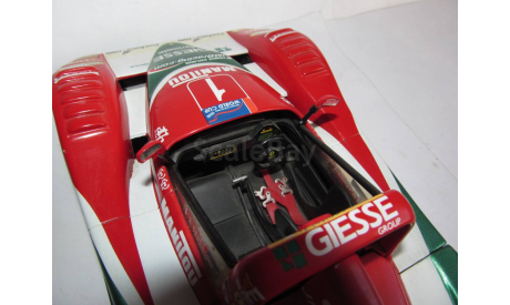 модель 1/18 гоночный Ferrari F333SP #1 Giesse металл 1:18, масштабная модель, scale18, Mattel Hot Wheels