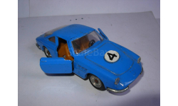 модель 1/43 Ferrari 330GTC Politoys Export Italy металл 1:43 330 GTC