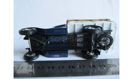 модель 1/50 фургона Ford AA 1932 Matchbox Collectibles металл 1:50, масштабная модель, scale50