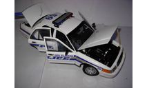 модель 1/18 полицейский Ford Crown Victoria Police Des Plaines Autoart металл 1:18, масштабная модель